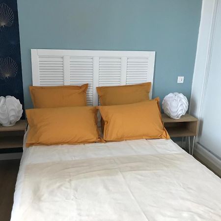 Appartement Climatise F3 Proche Plage Port Et Aeroport 阿雅克肖 外观 照片
