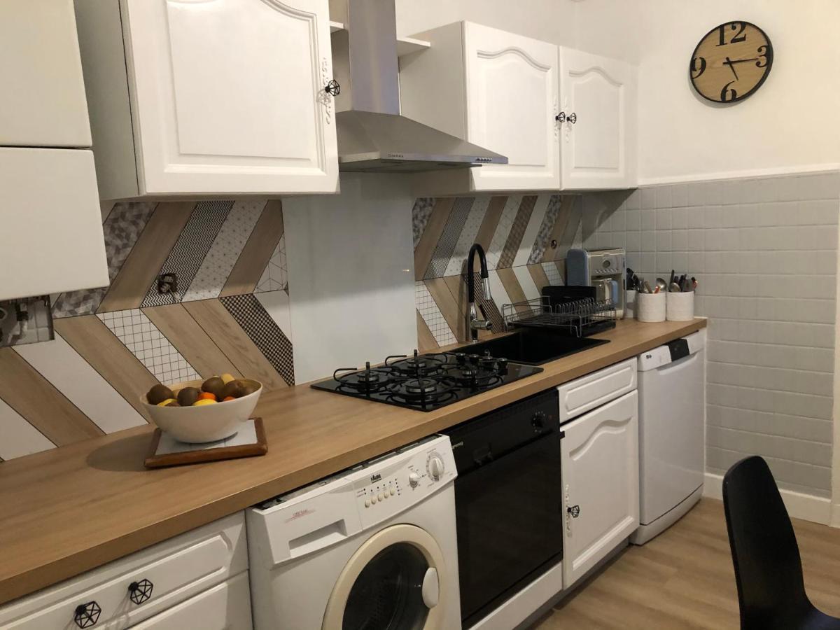 Appartement Climatise F3 Proche Plage Port Et Aeroport 阿雅克肖 外观 照片
