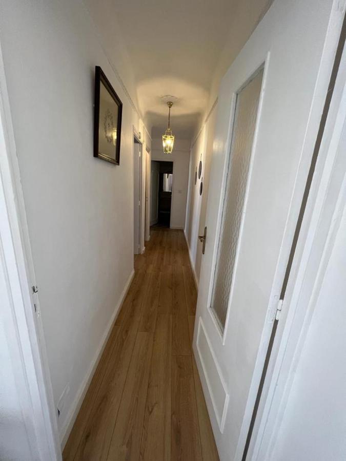 Appartement Climatise F3 Proche Plage Port Et Aeroport 阿雅克肖 外观 照片